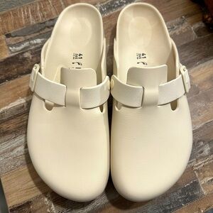 Men’s croc style Birkenstocks